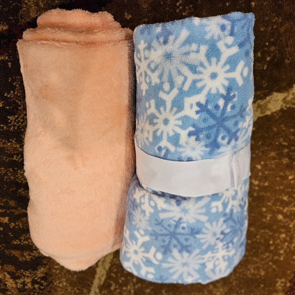 🎉SALE🎉$10 or 3 for $20🎉 Women's 2 pack of Spa Essentials Wrap around Bath towel